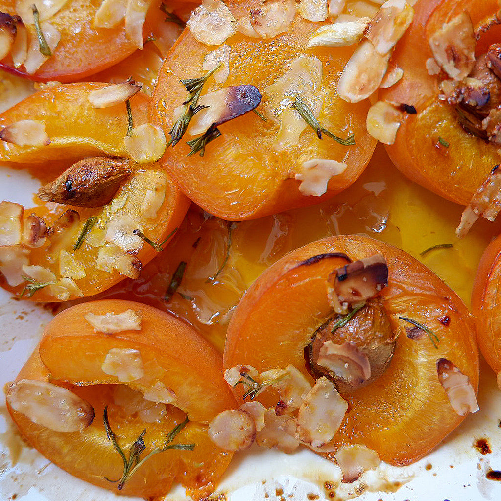 ROASTED APRICOTS & BAKED CAMEMBERT