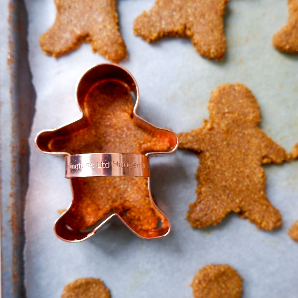 HAPPY SPICE-FUELLED GINGERBREAD MEN